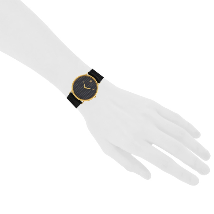 D1-baume-mercier-vintage-watch-in-yellow-gold-circa-1980