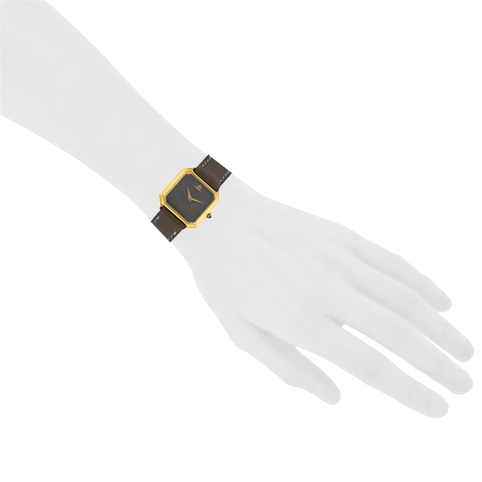 D1-baume-mercier-vintage-watch-in-yellow-gold-ref-38260-circa-1970