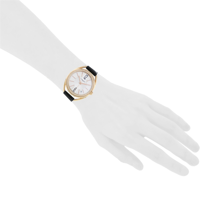 D2-chaumet-lien-watch-in-pink-gold-circa-2018