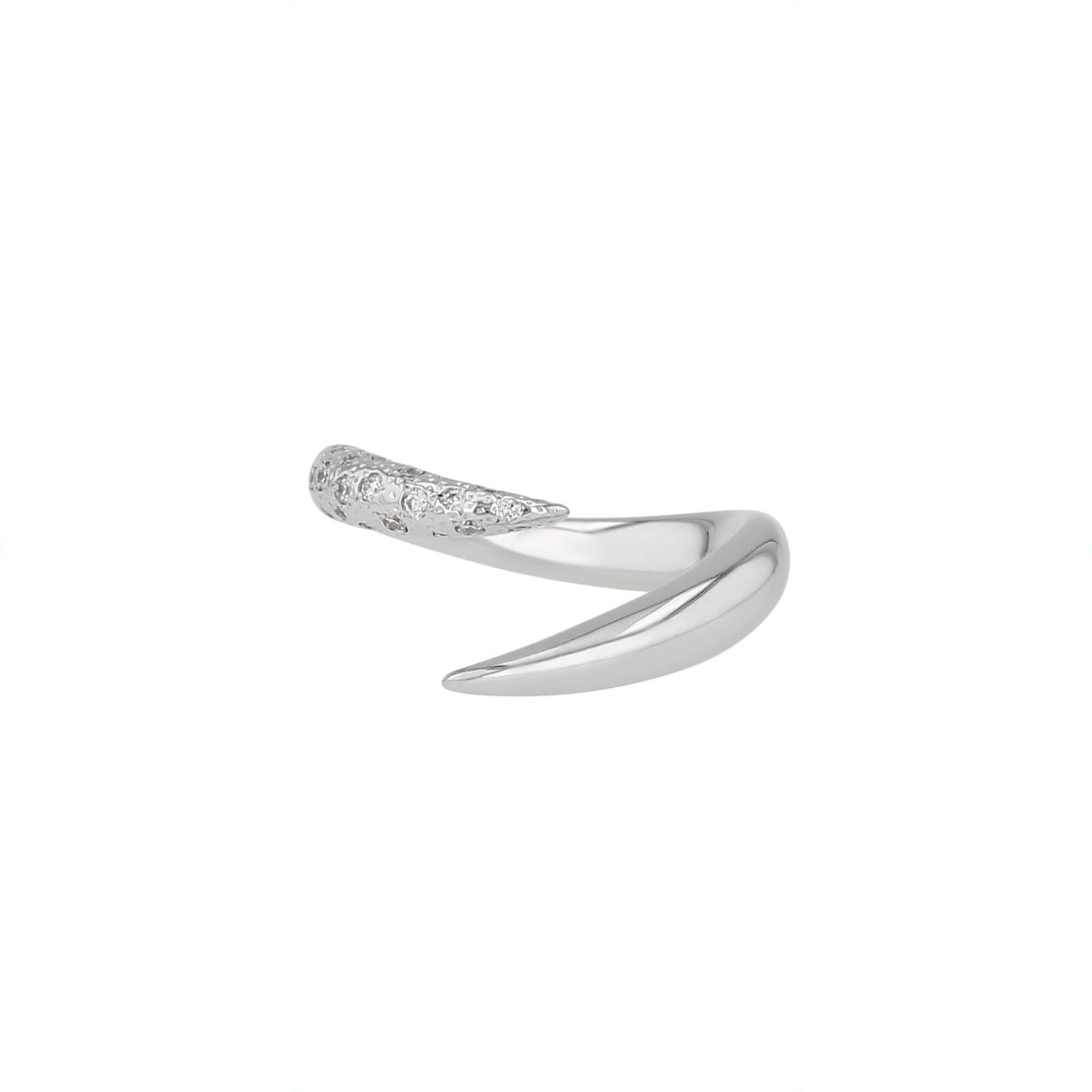00pp-tasaki-danger-horn-ring-in-white-gold-and-diamonds