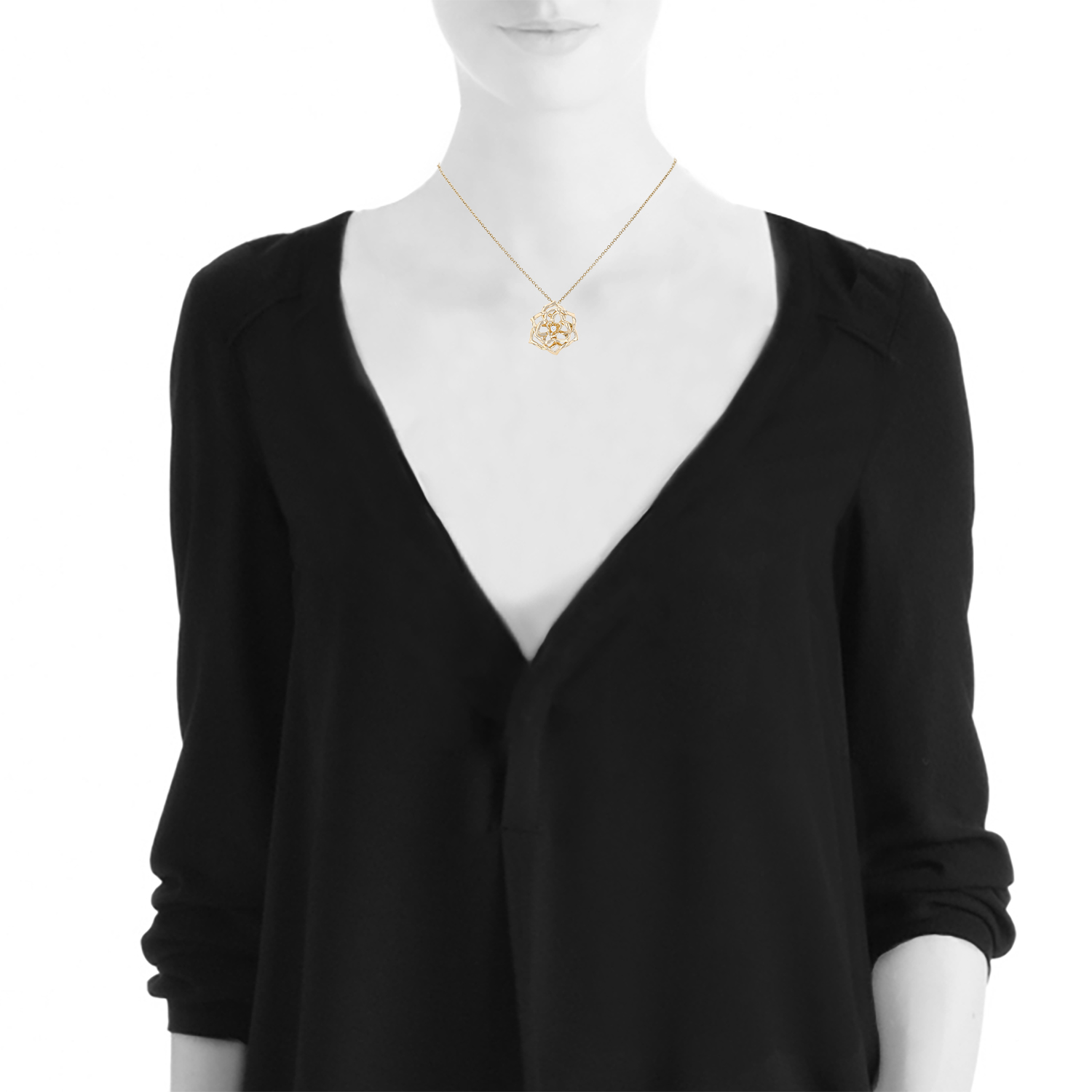 D1-piaget-rose-large-model-necklace-in-pink-gold-and-diamond