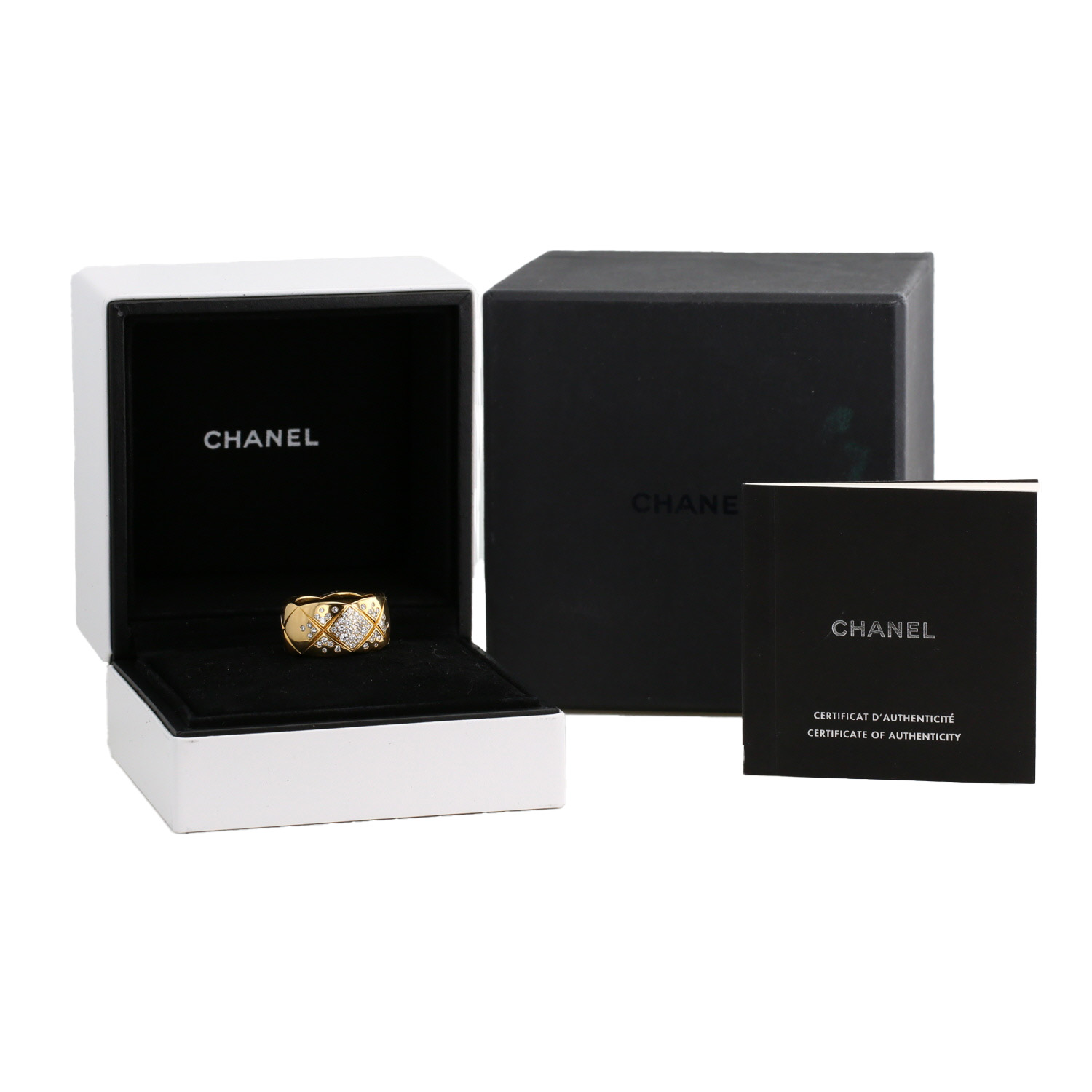D2-chanel-coco-crush-large-model-ring-in-yellow-gold-and-diamonds