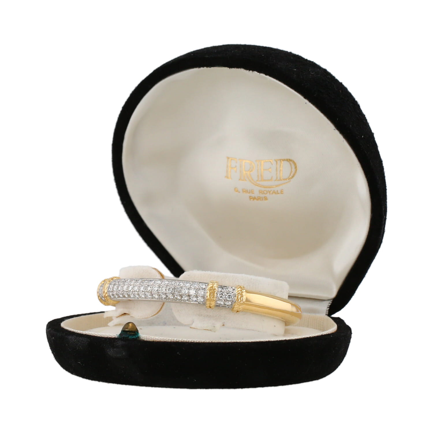 D2-opening-fred-isaure-bangle-in-yellow-gold-platinium-and-diamonds